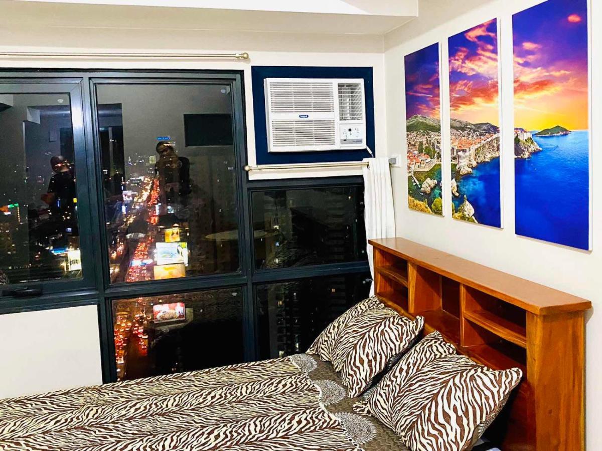 The Sentinel Residences Quezon City Esterno foto